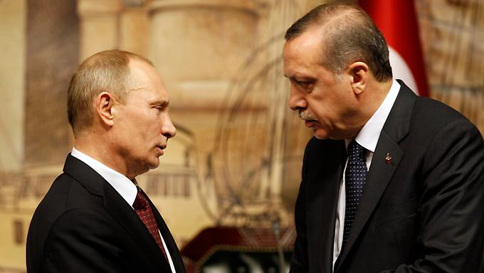 Erdogan to meet Putin, accuses the EU