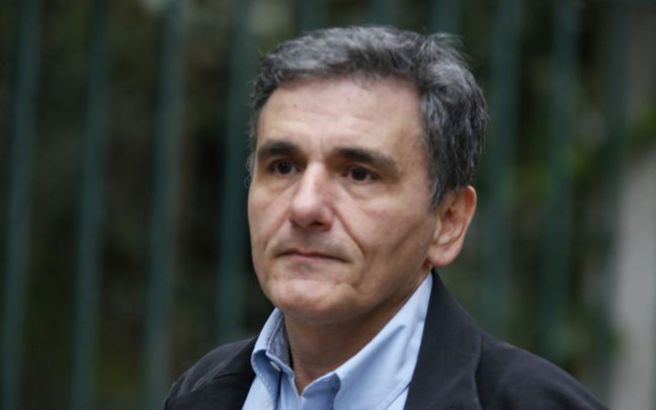 Finance minister further relaxes capital controls