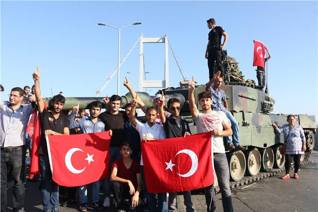 UK monitors situation in Turkey with concern and warns against undemocratic reprisal