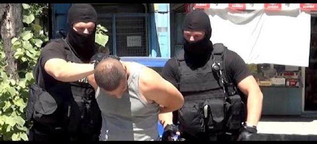 24 drug dealers end up behind bars during a police raid in FYROM