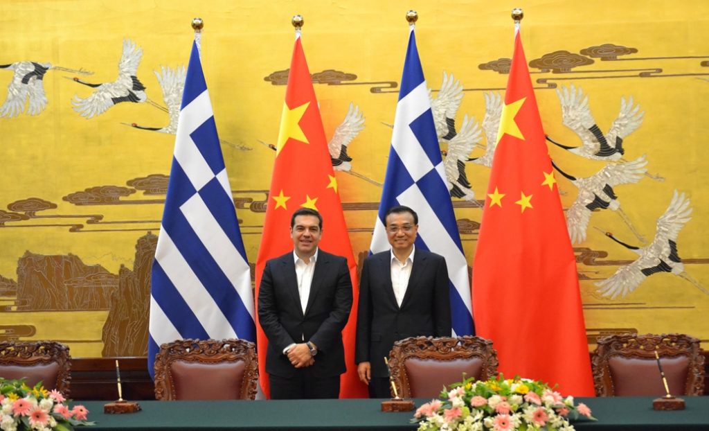 Alexis Tsipras receives impressive reception in Beijing (Photos)