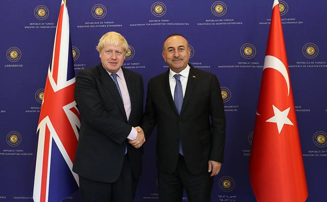 Turkish FM says cooperation with YPG against ISIL risks Syria’s future
