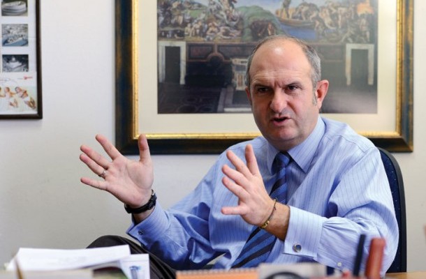 Trial against former PM Buckovski reopens