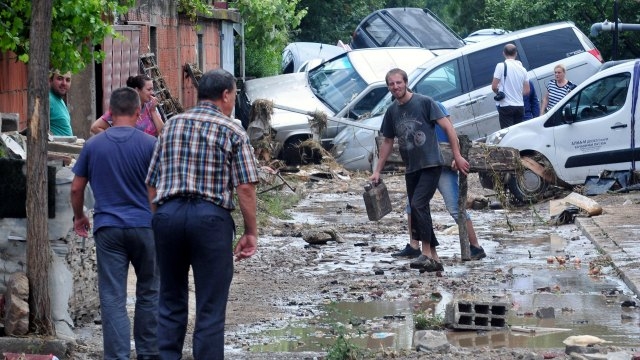 Bulgaria grants 300 000 leva to FYROM over flood damage