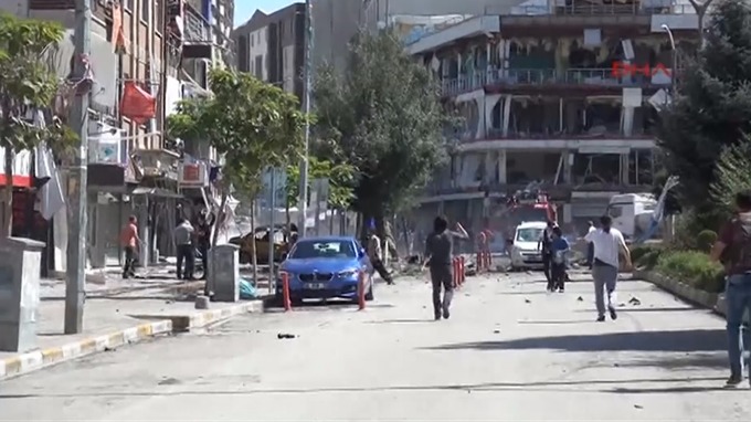 50 wounded in PKK car bomb attack in Turkey’s Van