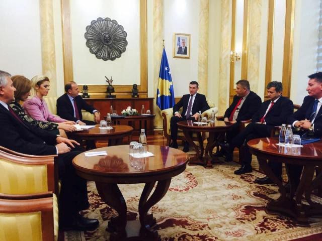 Liberalization of visas brings majority and opposition closer to each other