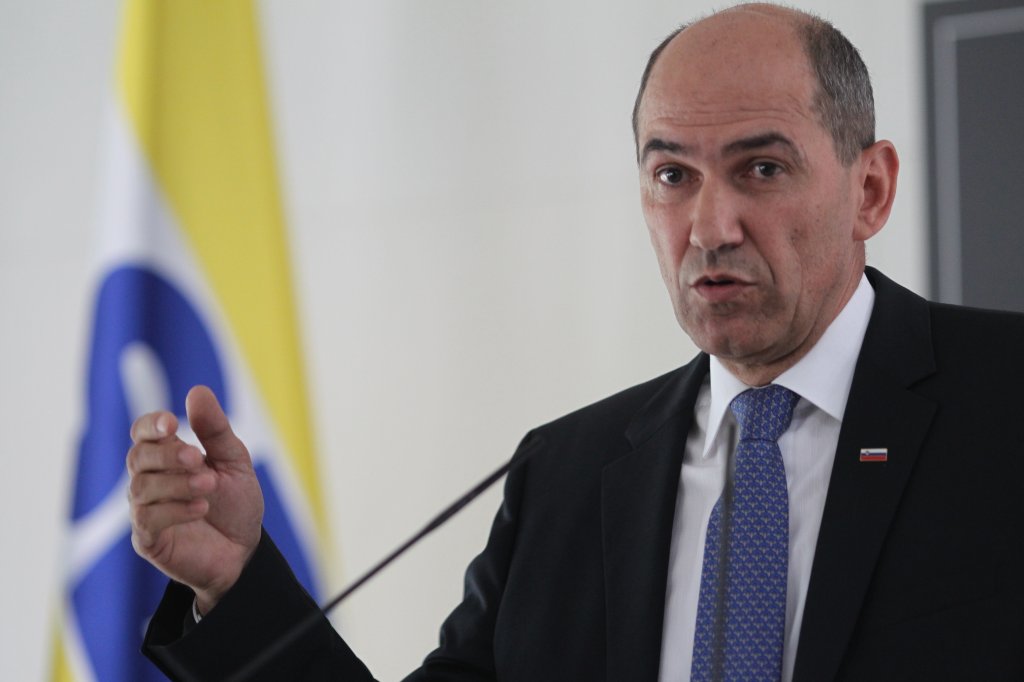 No-confidence debate ends with rejection of sole resolution