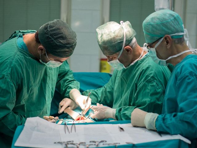 Specialized doctors abandon FYROM