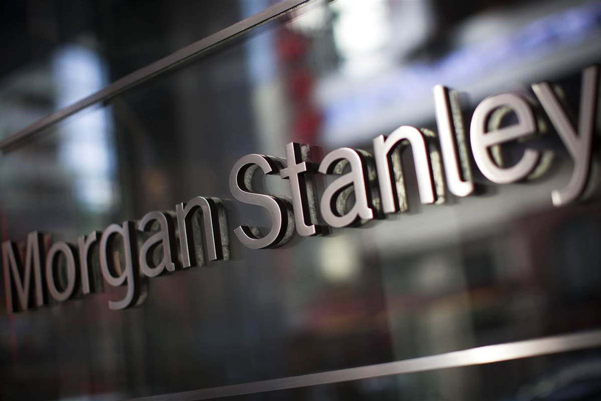 Morgan Stanley sees light at the end of the tunnel for Greek economy