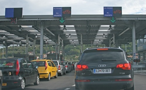 Slovenia Threatens to Sabotage Croatian Tourism