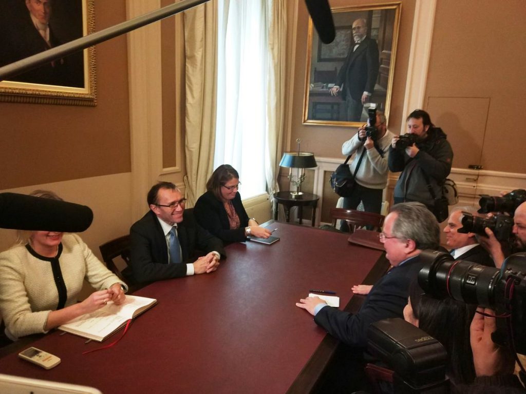 Kotzias – Eide meeting on Cyprus a success