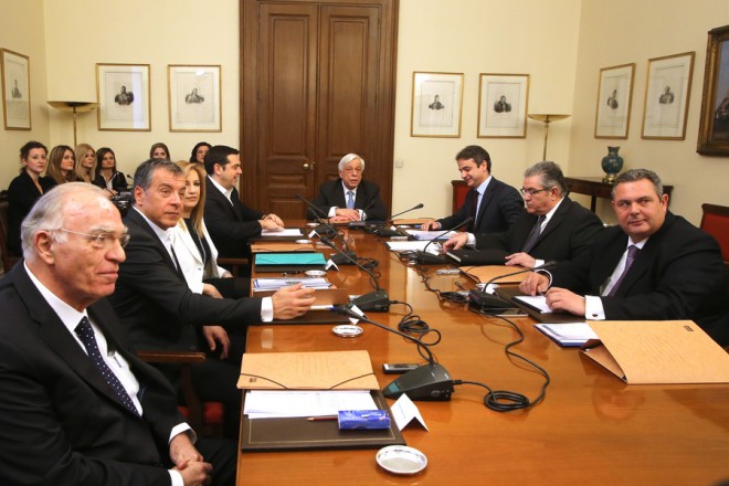 Tsipras to brief political leaders on Cyprus Issue