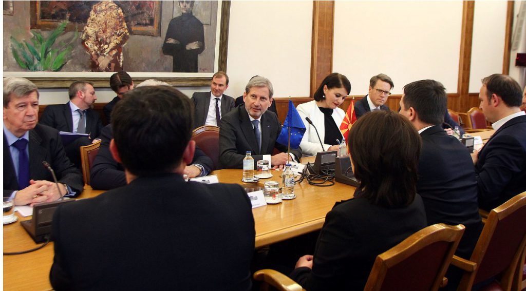 Hahn leaves Skopje: The government should be formed as soon as possible