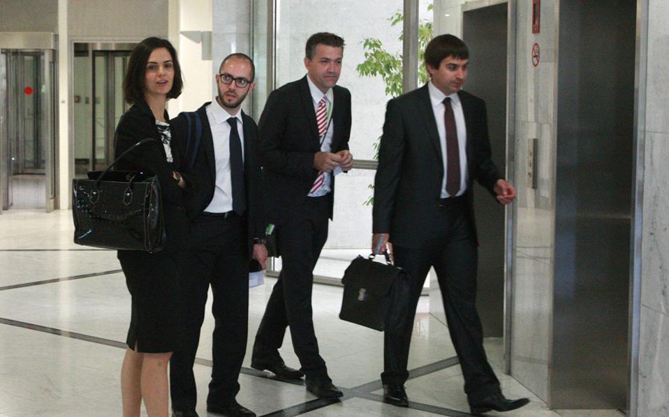 SLA μέχρι το Σάββατο