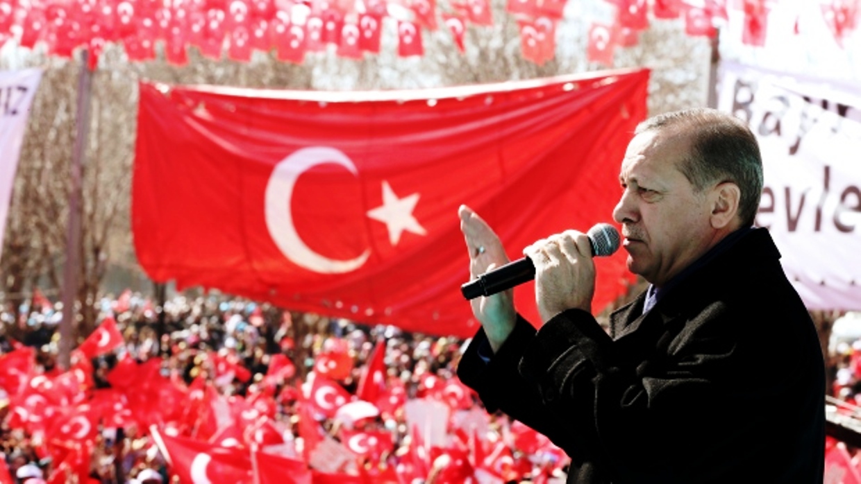 IBNA/Analysis: A divided Turkey before the Referendum