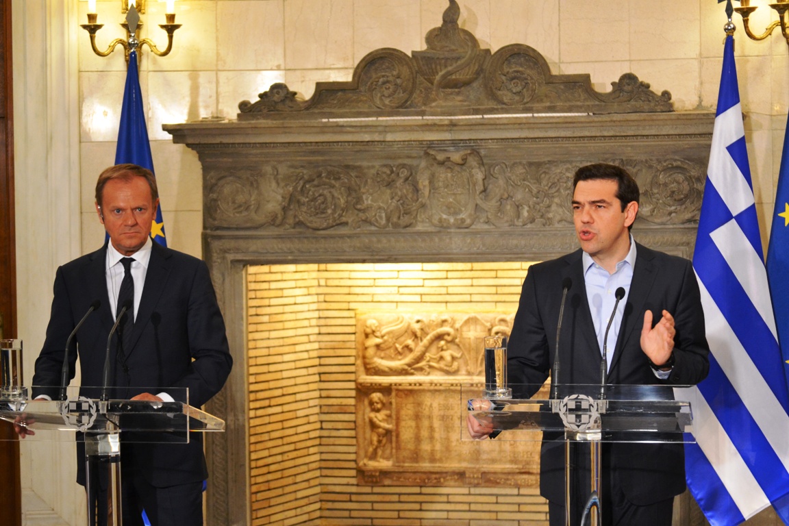 Tsipras asks for a summit if agreement is not reached at Eurogroup