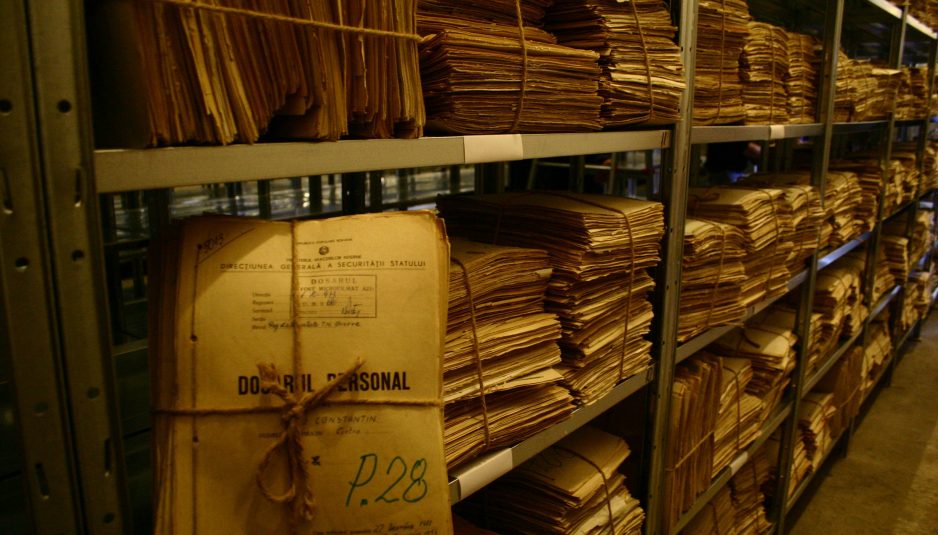 Gov’t passes decree to declassify controversial SIPA archive