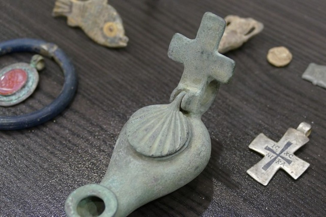 40 arrests, thousands of items seized, in Bulgaria, Turkey and France in operation against illegal trade in archaeological objects