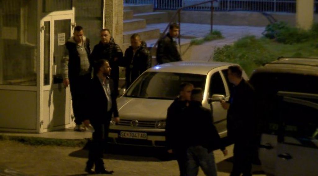 Three former secret service officials remanded into custody