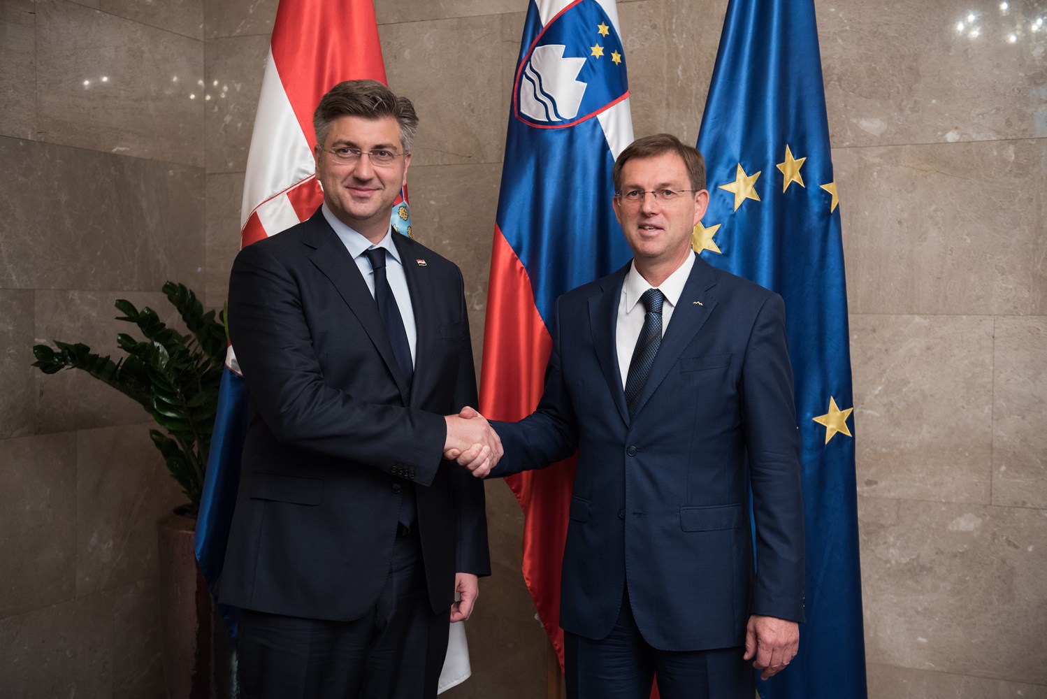 Cerar, Plenković remain on opposite banks on border arbitration