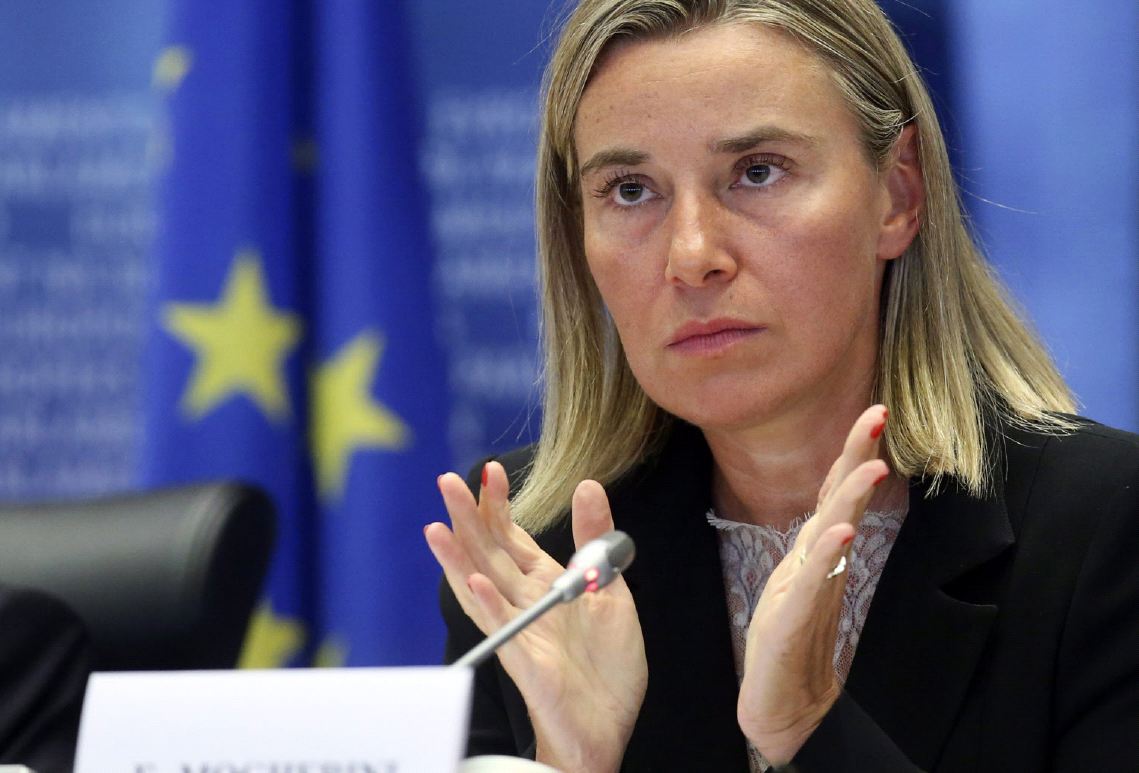Restrictions against help to smugglers