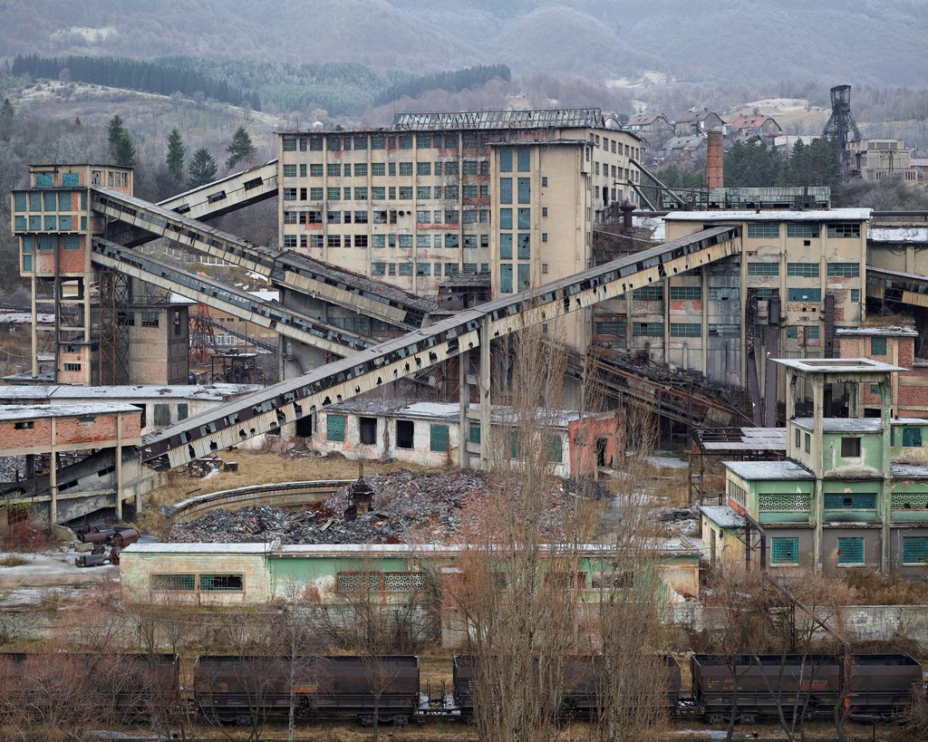 Three miners missing, 11 rescued as gallery collapses at Lupeni coalmine