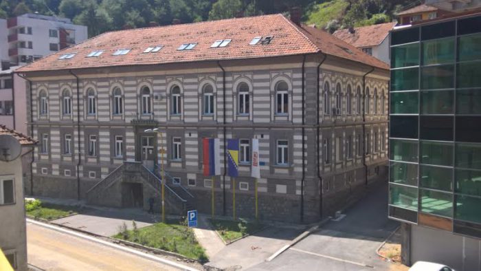Srebrenica – money laundering heaven