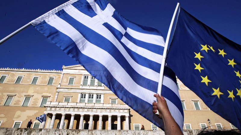The Bank of Greece “sees” a preventative programme for Greece after August