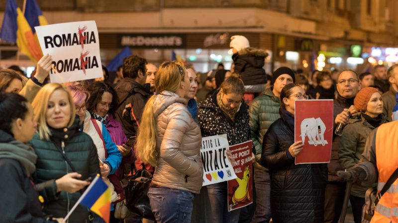 EC concerned about the legislative process in Romania