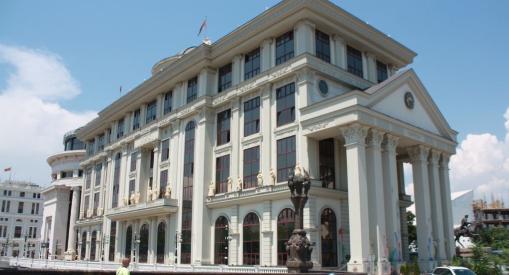 FYROM’s Foreign ministry says that it’s still early to unveil proposals