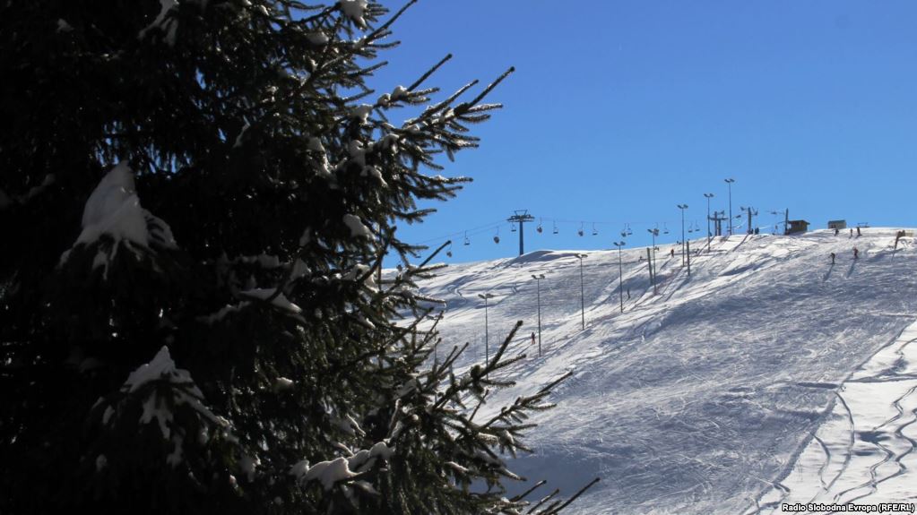 Two climbers die, six skiers were rescued in the mountains of FYROM