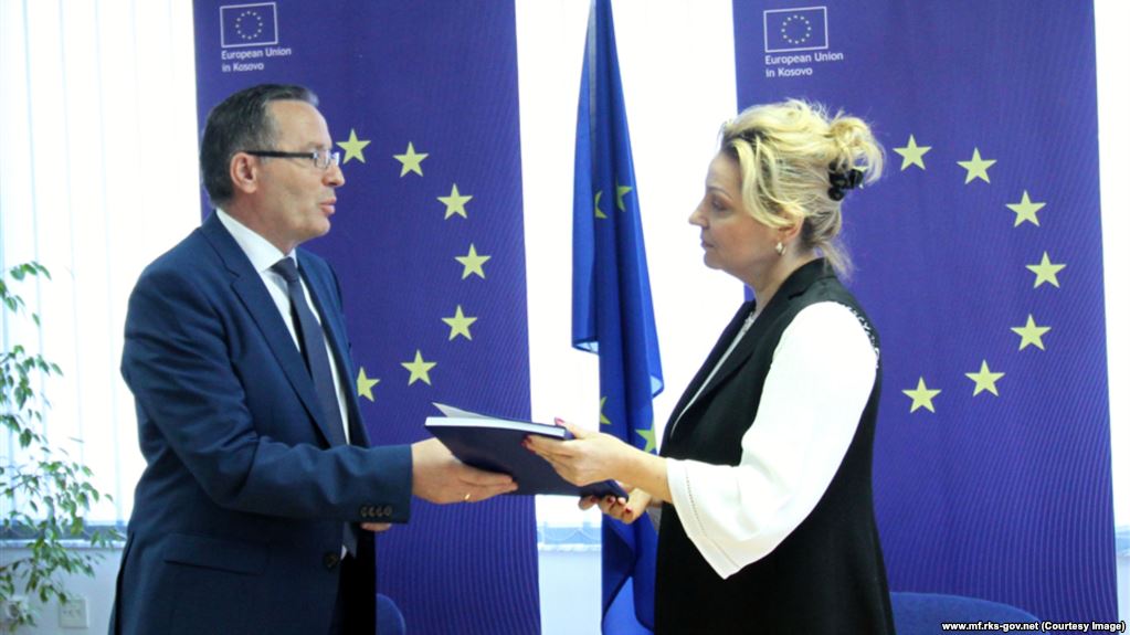 Kosovo should deliver the economic criteria