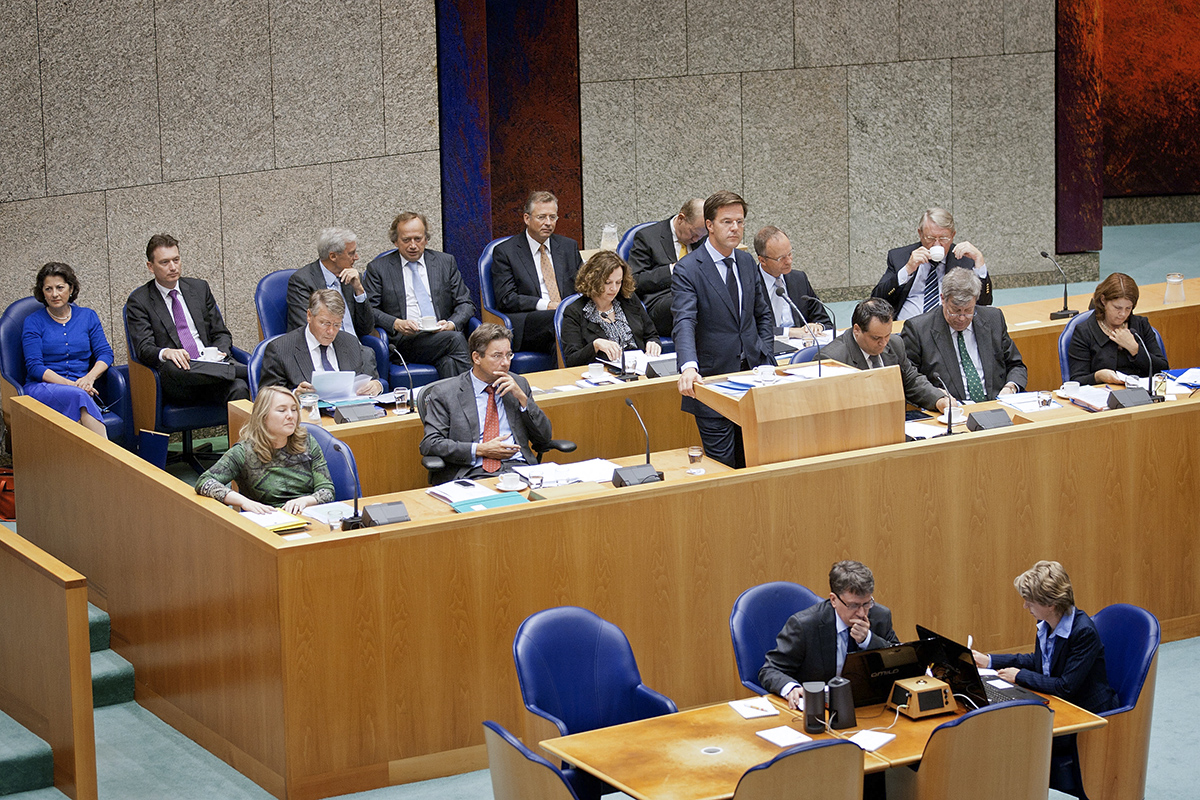 Refugee crisis: Dutch PM praises Turkey, slams Greece