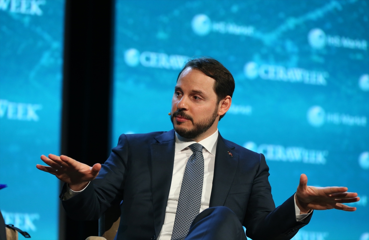 Turkish Energy minister announces 1st oil, gas deep-sea drilling in the Med