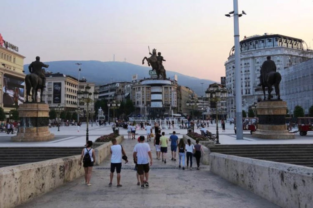 Reactions in Skopje about the start of accession talks