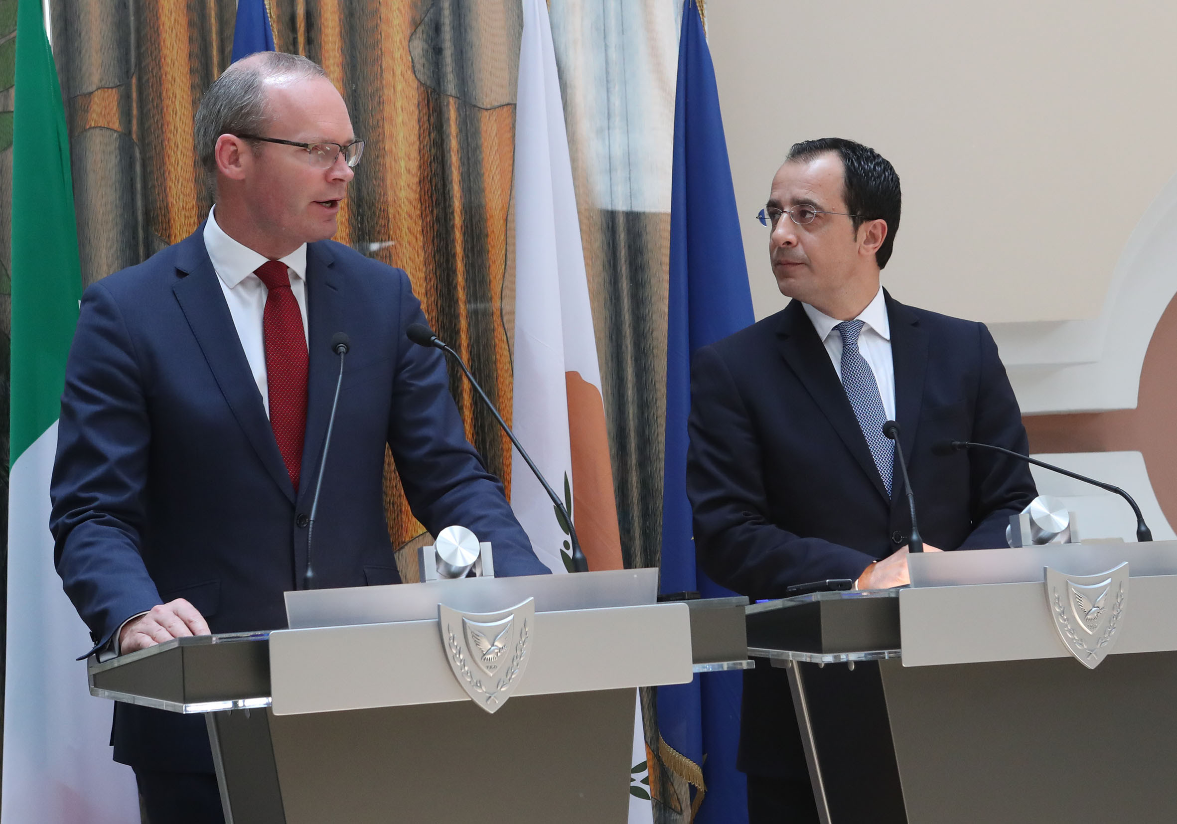 Nicos Christodoulides met with the Deputy Prime Minister and Minister of Foreign Affairs and Trade of Ireland