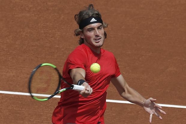 Ο Τσιτσιπάς κέρδισε τον Djokovic στο Τορόντο.