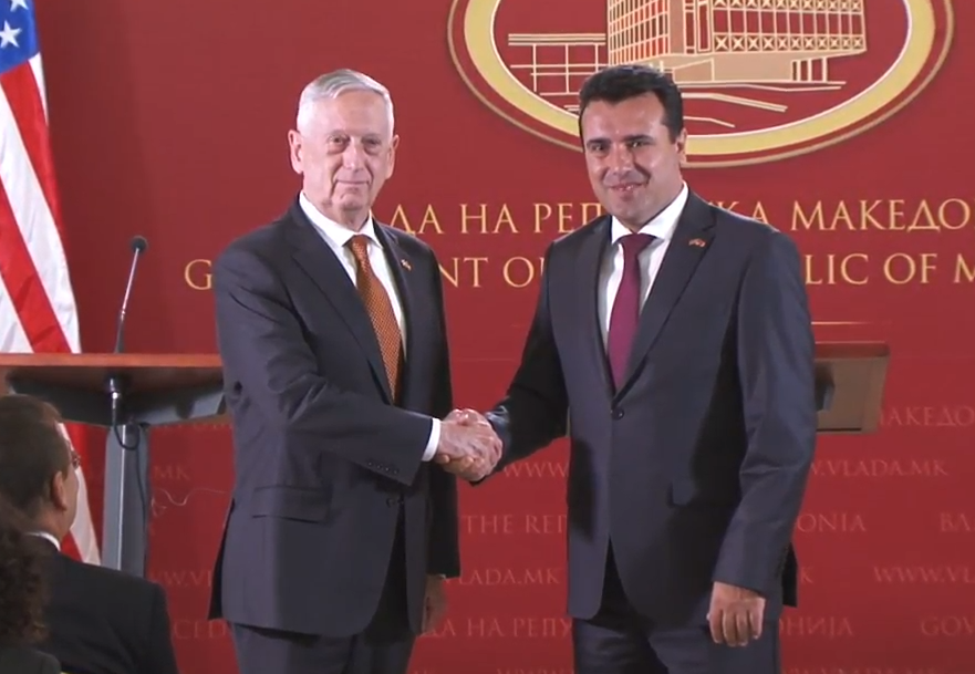 Пλήρη στήριξη στη Συμφωνία των Πρεσπών και στο επικείμενο δημοψήφισμα στην πΓΔΜ από τον υπουργό Άμυνας των ΗΠΑ James Mattis