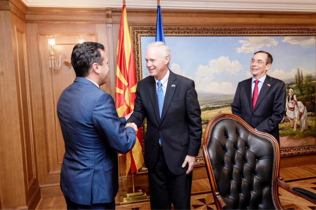 FYROM: US Senator Johnson calls for massive participation in the referendum