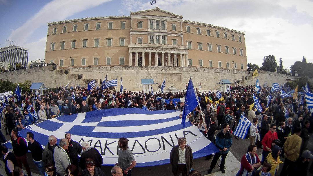 Ραγδαίες πολιτικές εξελίξεις φέρνει η Συμφωνία των Πρεσπών. Πάνω από 151 θα υπερψηφίσουν στην Αθήνα