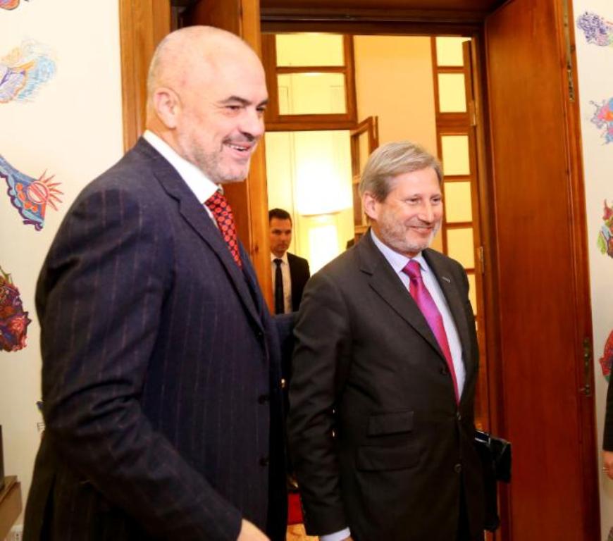 EU Commissioner Hahn to visit Tirana