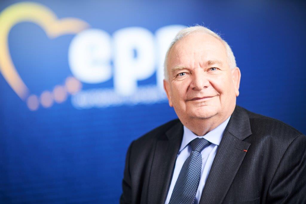 Predsednik EPP-a Daul izražava zabrinutost zbog stanja demokratije u Albaniji