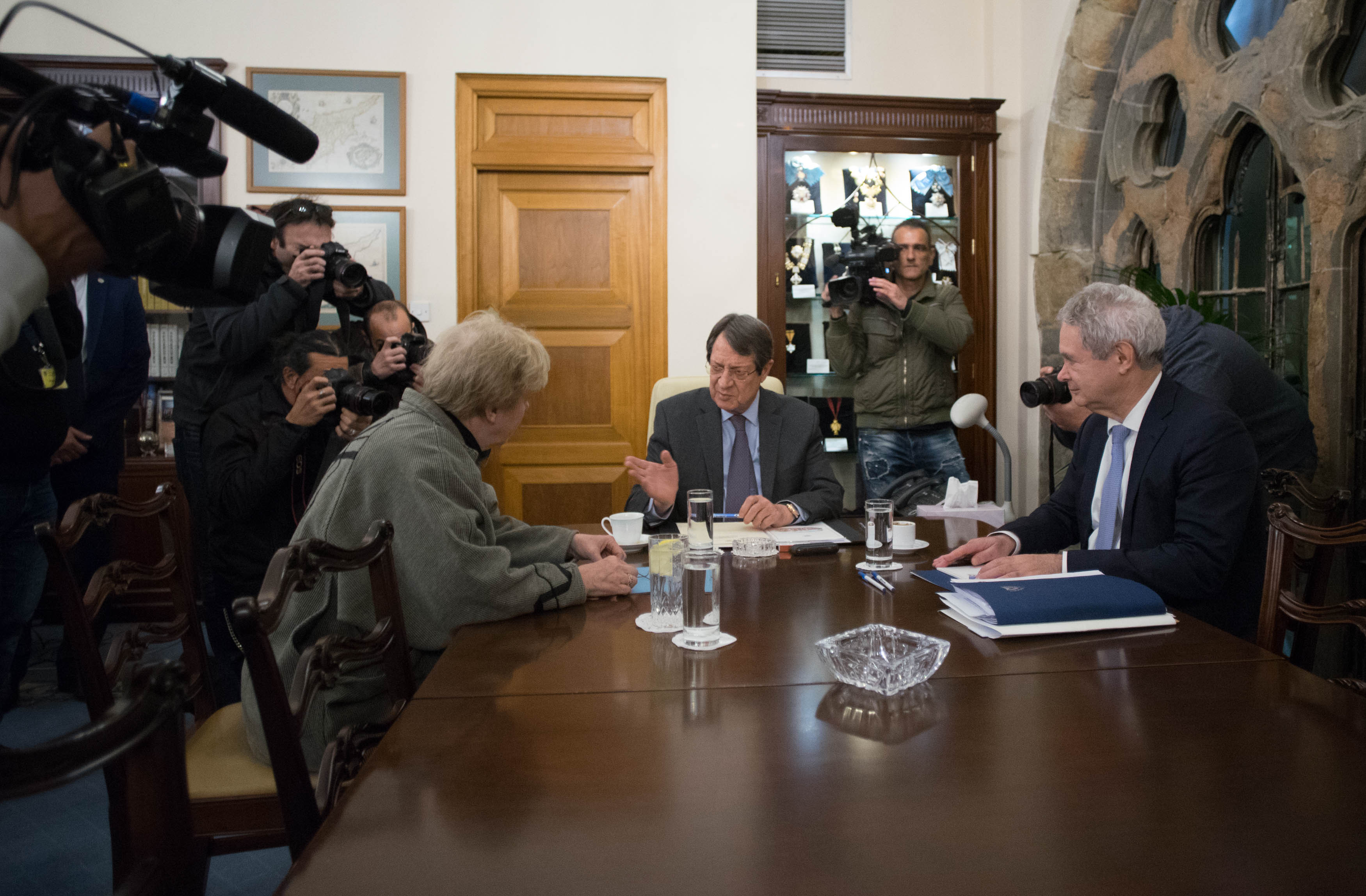 Anastasiades – Lute meet at the Presidential Palace