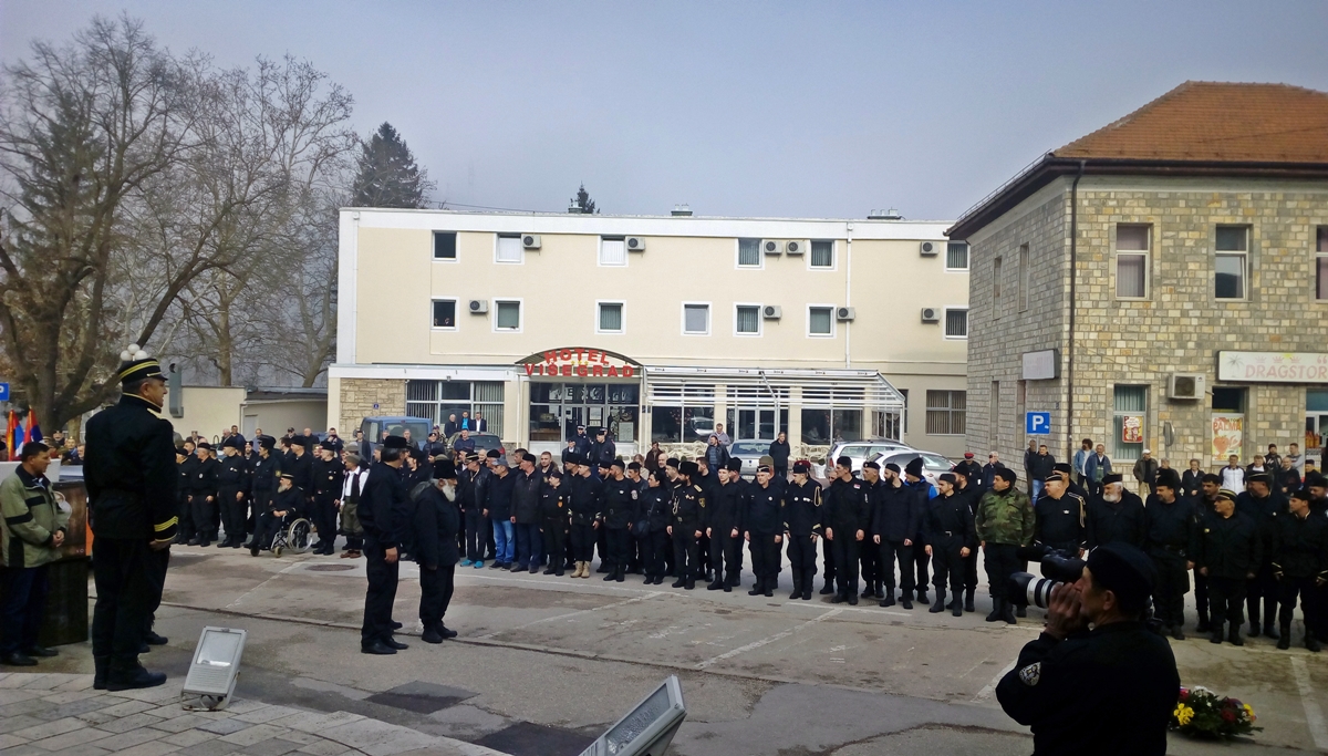 “Sprem’te se, četnici!”
