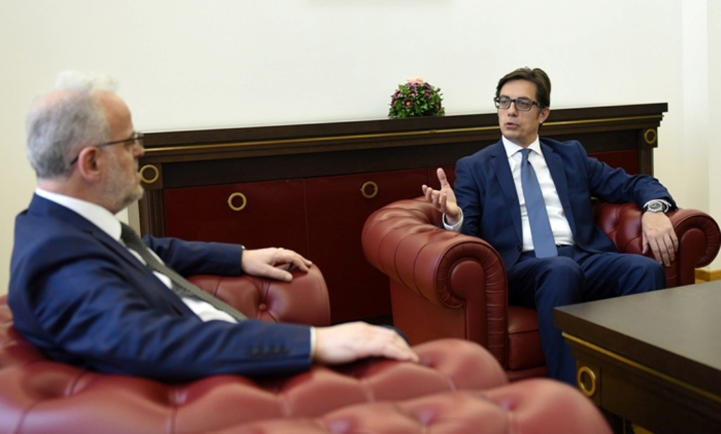 President Pendarovski meets parliamentary speaker to discuss European agenda