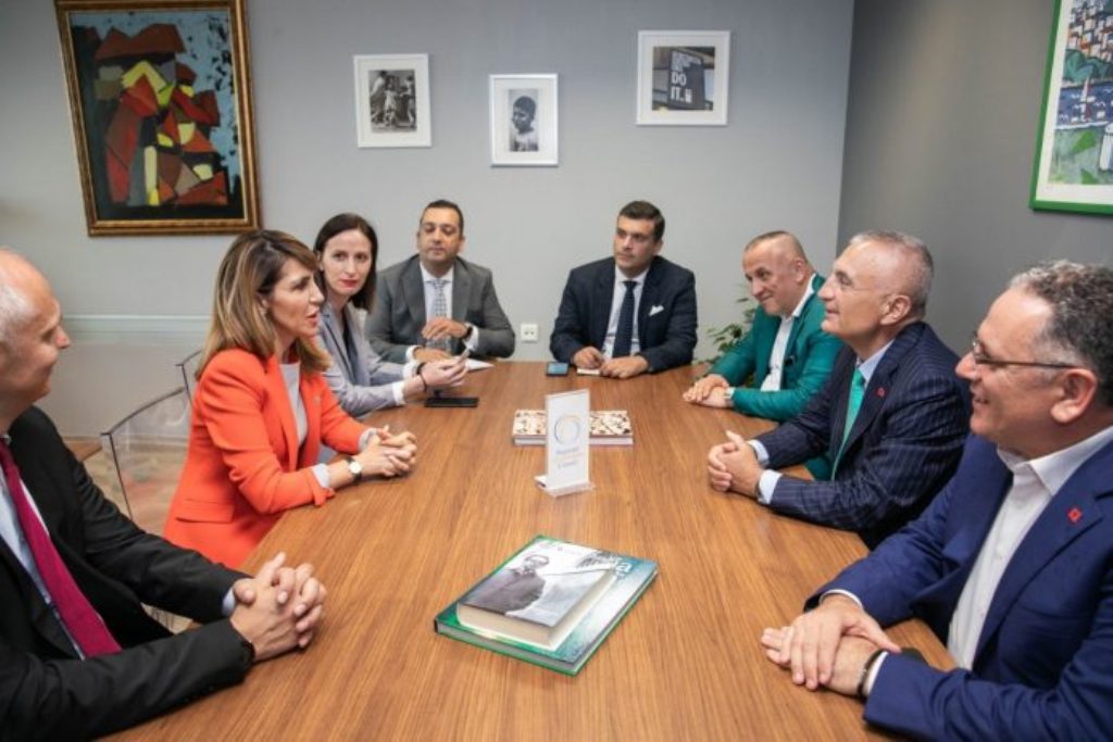 Albanian president visits Regional Cooperation Council in Sarajevo