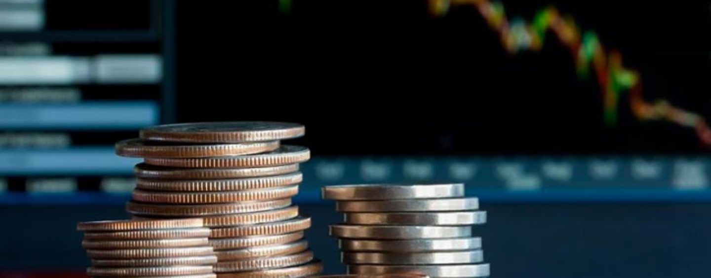 Constant improvement for the Greek economy: exports increase, bond interests fall