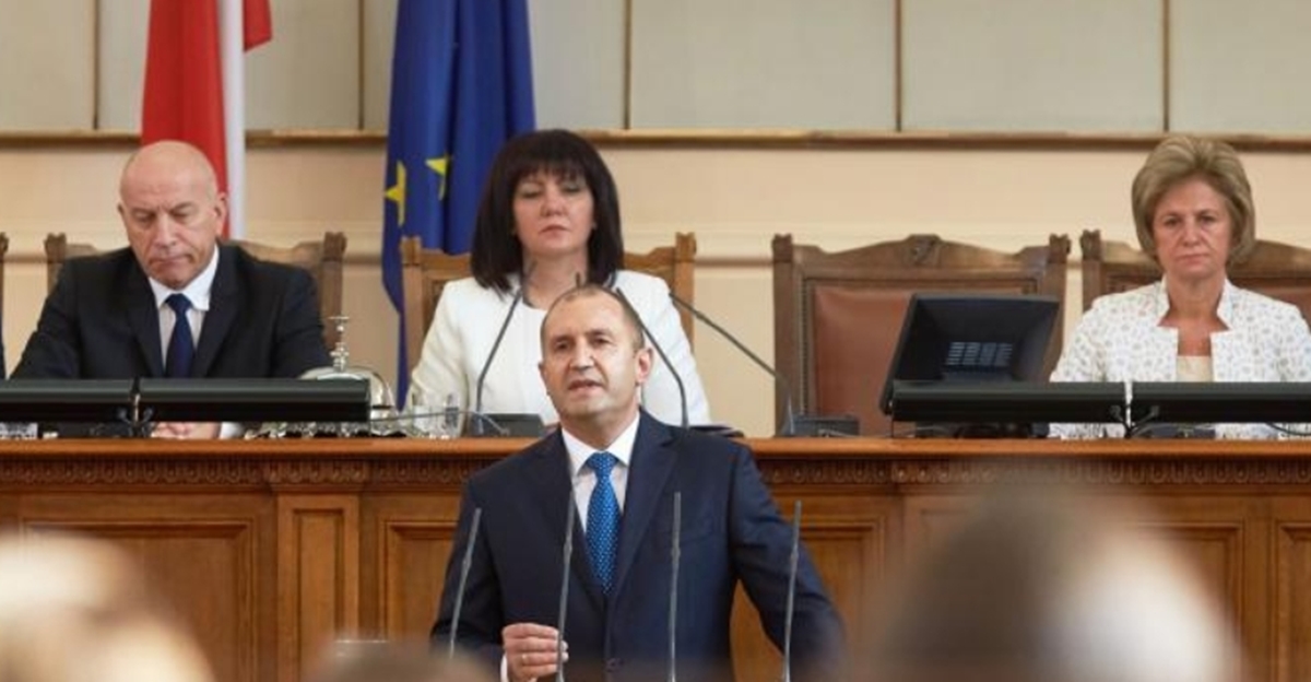 President sets out proposals to Parliament to make Bulgaria ‘normal European country’