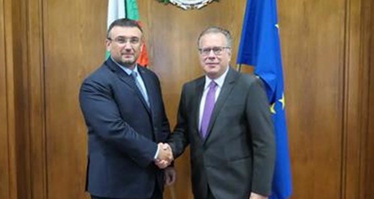 Bulgaria, Greece ‘to work actively together’ on migration and asylum issues
