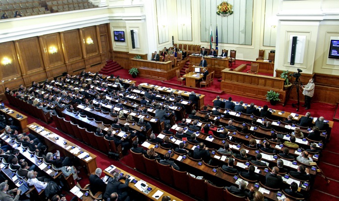 Bulgaria’s Parliament approves declaration on conditional support for EU accession talks with N Macedonia, Albania